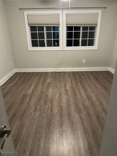 60 Hyde Ct, Bedminster NJ  07921-1814 exterior