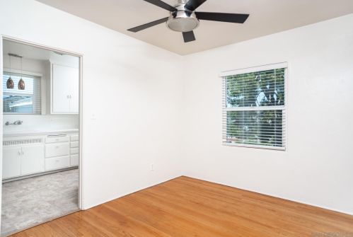 5966 Linnet St, San Diego CA 92114-4122 exterior