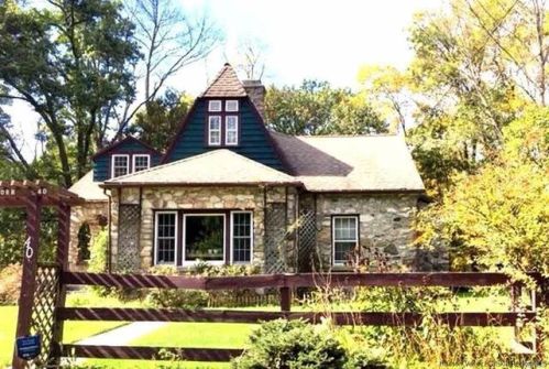 40 Midway Park Rd, Gardiner, NY 12525-5140