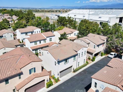 8326 Edgewood St, Chino CA  91708-9325 exterior