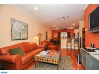 2104 Carpenter St, Philadelphia PA  19146-2516 exterior