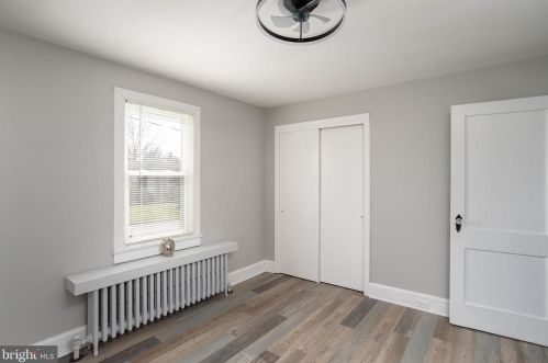 24 Poland St, Trenton NJ  08638-2328 exterior