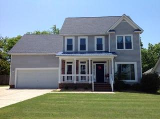 201 Silver Oaks Dr, Fayetteville, NC 28311-0881