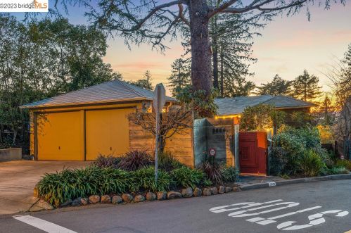 2854 Shasta Rd, Berkeley, CA 94708-2048