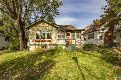 315 Pattison St, Ely MN  55731-1537 exterior