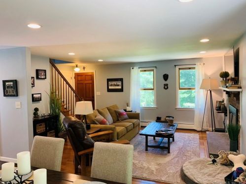 12 Forest Dr, Colchester CT  06420-3724 exterior