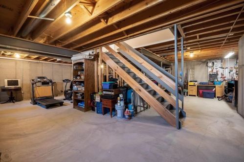 185 Timothy Trl, Easton PA  18040-8467 exterior