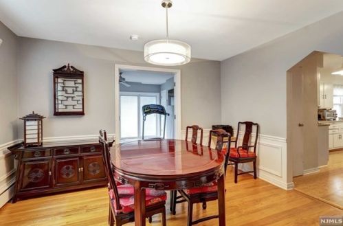 121 Herrick Ave, Teaneck NJ  07666-4106 exterior