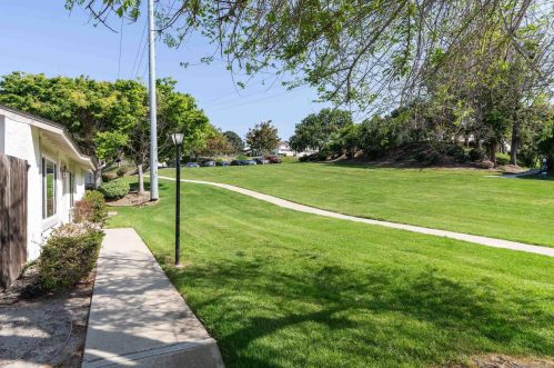 3682 Cliff Way, Oceanside CA  92056-4703 exterior