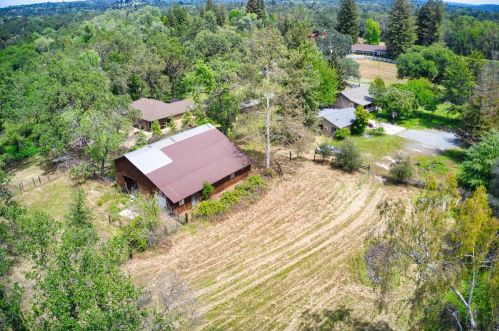 3120 Humphrey Rd, Loomis CA  95650-9095 exterior