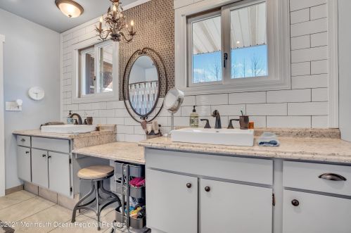 1018 Marlboro Rd, Old Bridge NJ  08857-3775 exterior