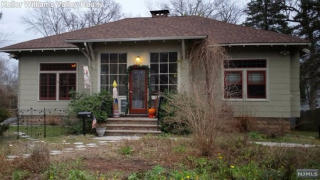 50 Colonial Blvd, Hillsdale, NJ 07642-2535