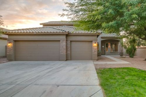 114 119th Dr, Avondale, AZ 85323-8094