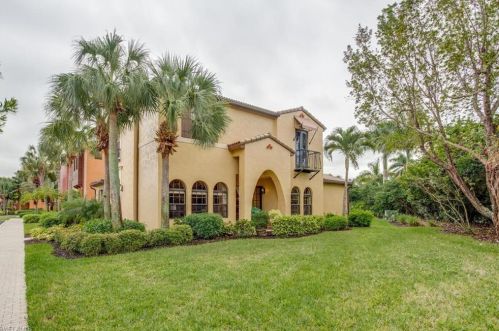 9096 Covina Dr, Naples, FL 34113-3293