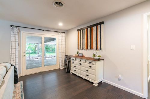 5607 Kayway Dr, Greenville TX  75402-6413 exterior