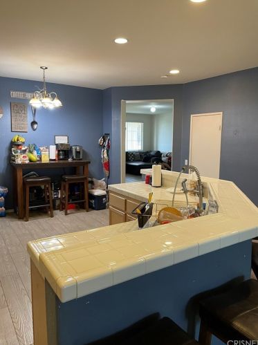 12842 Dos Palmas Rd, Victorville CA  92392-8378 exterior