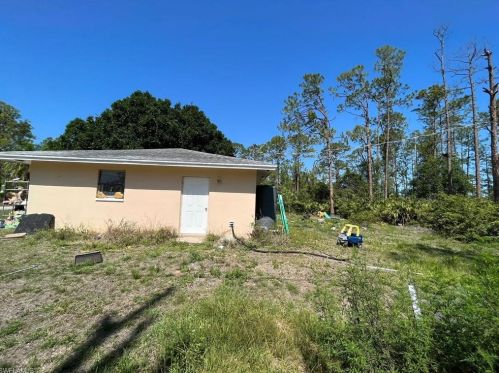 1503 14th St, Lehigh Acres, FL 33972-2255