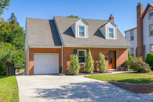 918 Garfield Ave, Palmyra, NJ 08065-1917