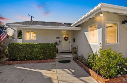 23317 Carlow Rd, Torrance CA  90505-4454 exterior
