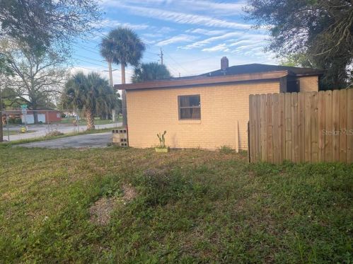 140 Franklin St, Daytona Beach, FL 32114-3516