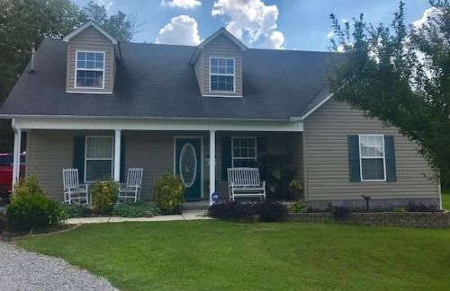 218 Eventine Dr, Shelbyville, TN 37160-7429