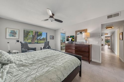 1 Palma Dr, Rancho Mirage CA  92270-3878 exterior