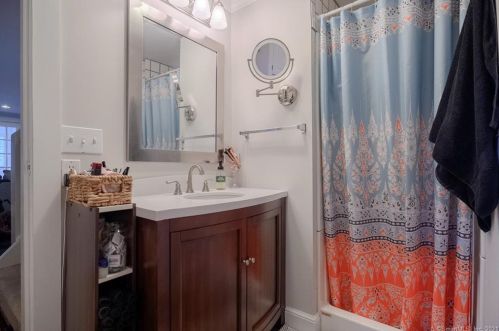 48 Riverside Rd, Sandy Hook CT  06482-1213 exterior