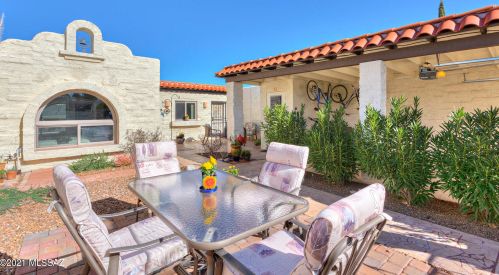 732 Placita Nueva, Green Valley, AZ 85614-2830