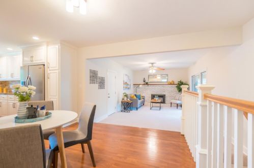 1638 Bittern Dr, Sunnyvale CA  94087-4604 exterior