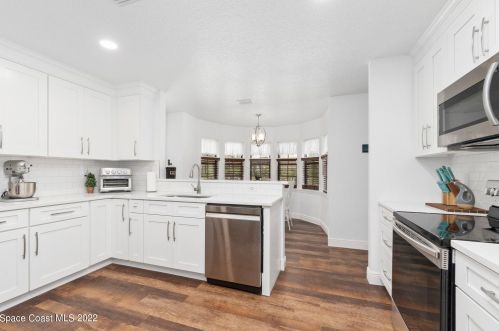 206 York Dr, Cocoa FL  32926-8742 exterior