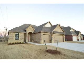 11912 Wickford Pl, Yukon, OK 73099-8390