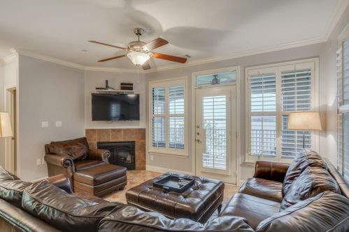 2202 Portofino Dr, Rockwall TX  75032-5504 exterior