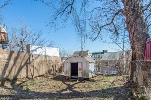 132 4th St, Paterson NJ  07522-1329 exterior