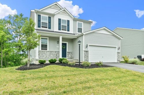 879 Corylus Dr, Pataskala, OH 43062-7593