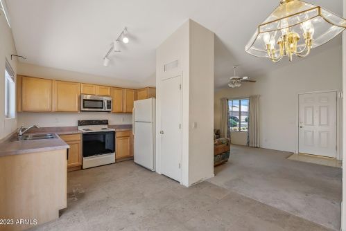 17910 Reno Ave, Sun City, AZ 85374-4437