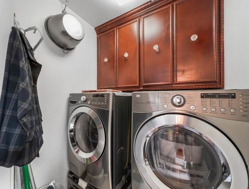 416 Spencer Lndg Ln, Morgans Point TX  77571-9147 exterior