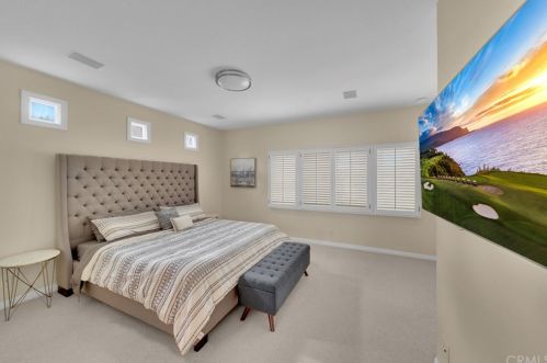 6471 Morningside Dr, Huntington Beach CA  92648-6106 exterior