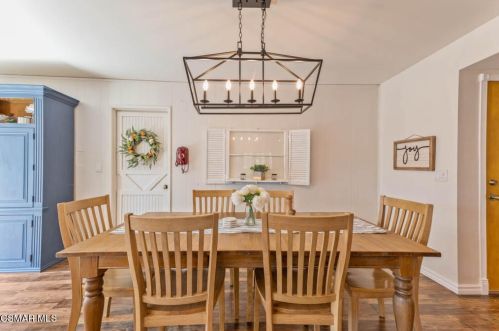 2824 Galena Ave, Simi Valley CA 93065-2712 exterior