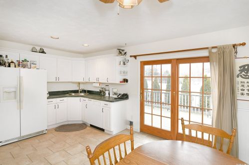 287 Irving Ave, Deer Park NY  11729-3404 exterior