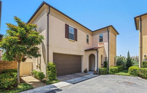 22007 Propello Dr, Santa Clarita, CA 91350-8548