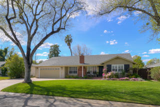 1613 La Playa Way, Sacramento, CA 95864-2920