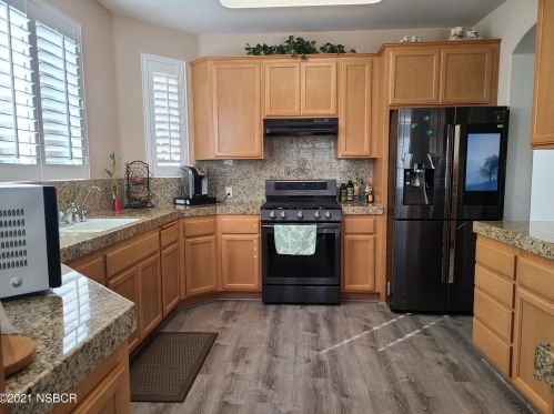 728 Damask Ct, Santa Maria CA 93458-7333 exterior