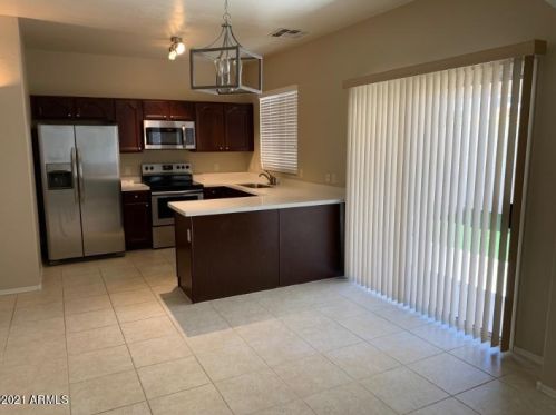 1409 Pheasant Dr, Gilbert, AZ 85234-0120