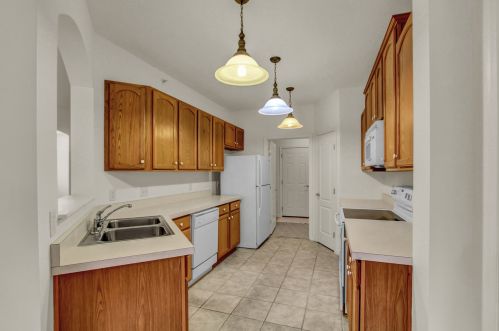 369 Southwind Ln, Covington KY  41016-1715 exterior