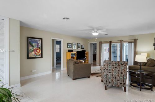 800 46th Ave, Hollywood FL  33021-5909 exterior