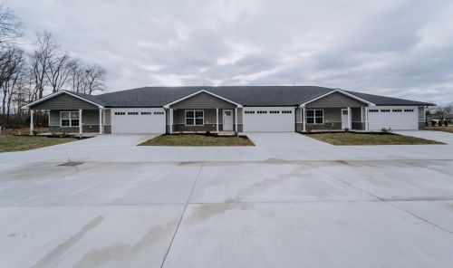 4510 Ridgewood Rd, Springfield, OH 45503-5936