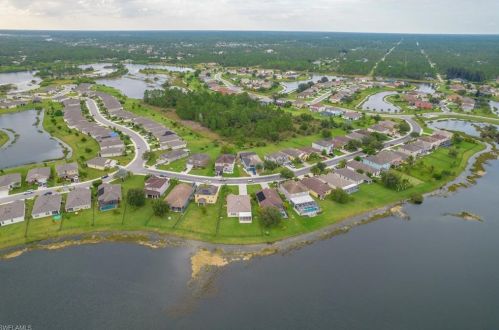 18112 Horizon Vw Blvd, Lehigh Acres FL 33972-4813 exterior