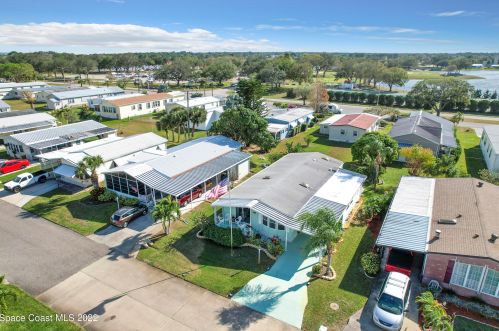 5331 Bannock St, Sebastian, FL 32976-7789