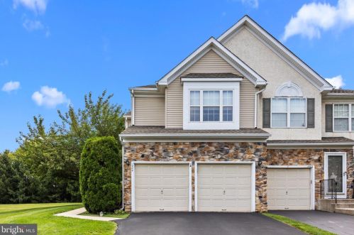 1484 Sweetbriar Dr, Jamison, PA 18929-1650