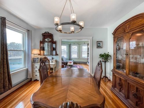 188 Furnace Brk Pkwy, Quincy MA  02169-2274 exterior